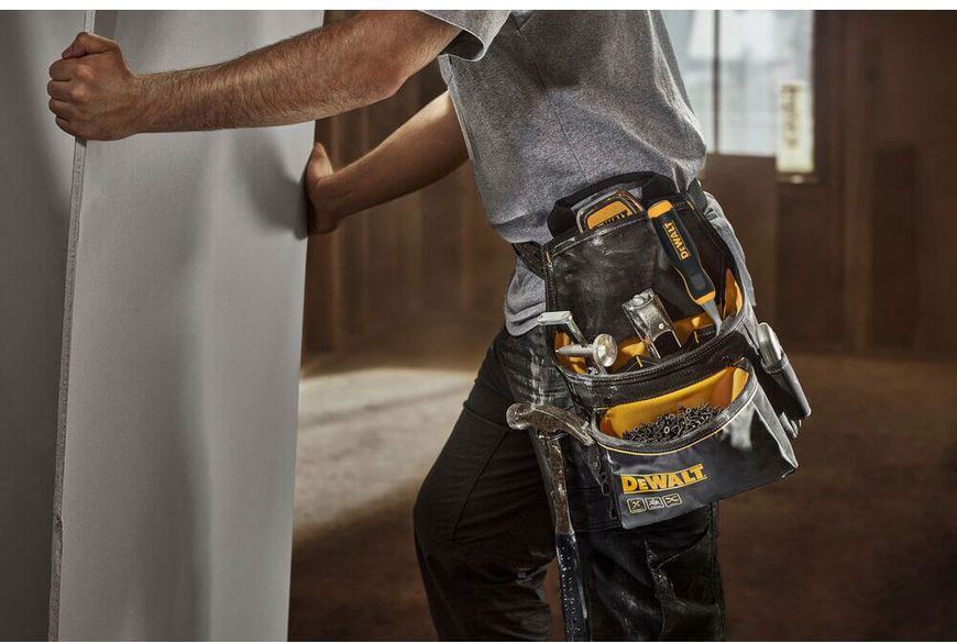 Професійна сумка для інструментів з ременем та скобою для молотка DeWALT DWST40101-1 19588 фото