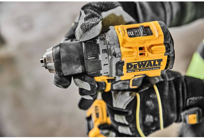 Дрель-шуруповёрт аккумуляторная бесщёточная DeWALT DCD800E1T DCD800E1T фото