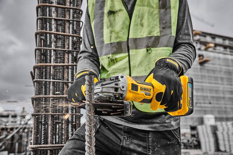 Шліфмашина кутова - болгарка акумуляторна безщіткова DeWALT DCG405H2T DCG405H2T фото